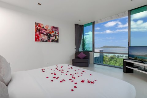 Chalet de 6 dormitorios en Patong, Tailandia № 153756 - foto 19