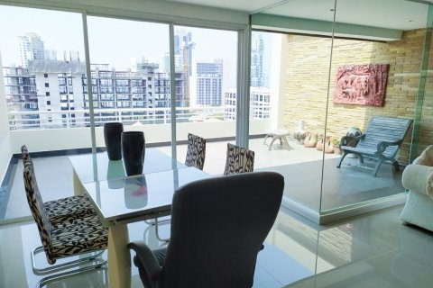 Eigentumswohnung in Pattaya, Thailand, 2 Schlafzimmer  № 120542 - Foto 2