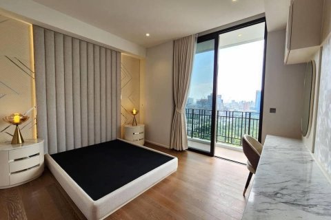 Condominio de 4 dormitorios en Pathum Wan, Bangkok, Tailandia № 163887 - foto 9