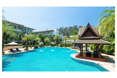 Condominio de 3 dormitorios en Naithon Beach, Tailandia № 210226