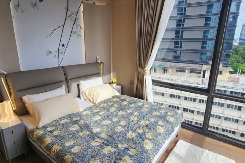 Condominio de 2 dormitorios en Pathum Wan, Bangkok, Tailandia № 163884 - foto 5