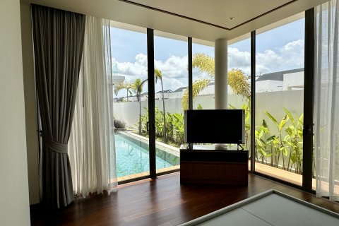 Chalet de 3 dormitorios en Bang Tao, Tailandia № 210009 - foto 16