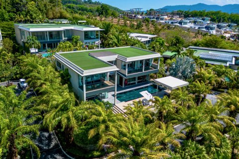 Villa in Bang Tao, Thailand 6 bedrooms № 153695