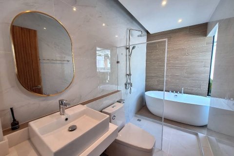 Propiedad 357.47 m2 en Rawai, Tailandia № 144435 - foto 5