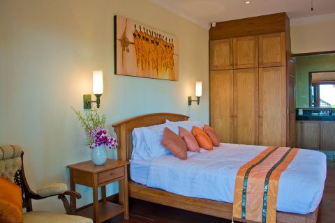 Chalet de 6 dormitorios en Layan Beach, Tailandia № 70935 - foto 24