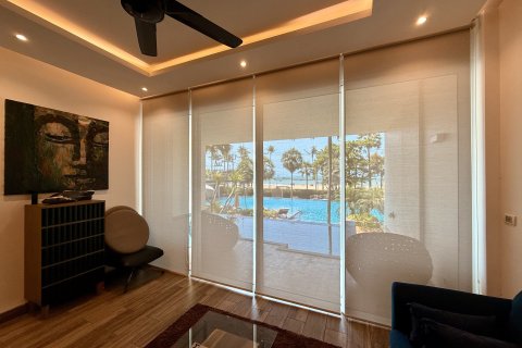 Condominio de 4 dormitorios en Pattaya, Tailandia № 152418 - foto 3