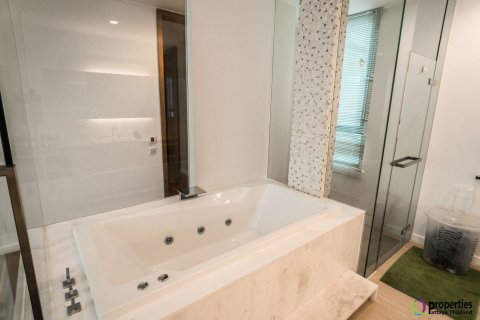 Condominio de 4 dormitorios en Pattaya, Tailandia № 167055 - foto 14
