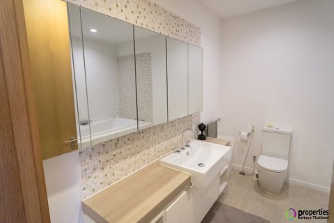 Condominio de 4 dormitorios en Pattaya, Tailandia № 167055 - foto 12