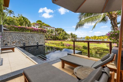 Chalet de 3 dormitorios en Kamala, Tailandia № 153755 - foto 3