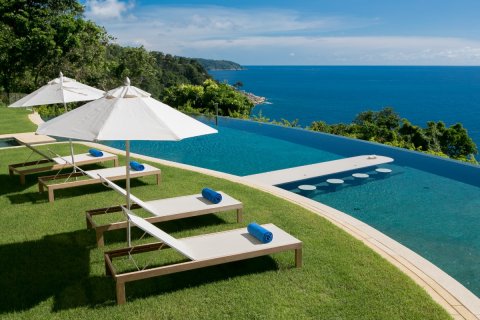 Chalet de 5 dormitorios en Kamala, Tailandia № 153781 - foto 3