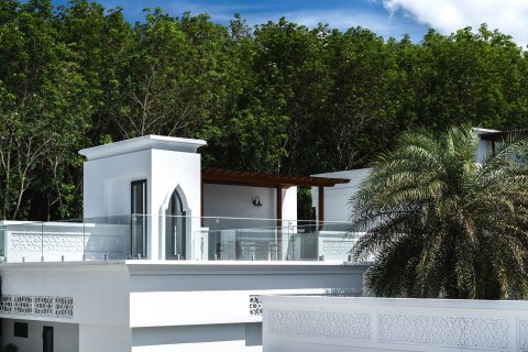 Chalet de 3 dormitorios en Bang Tao, Tailandia № 210018 - foto 9