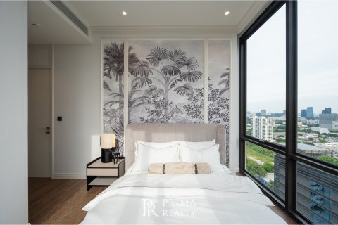 Condominio de 3 dormitorios en Pathum Wan, Bangkok, Tailandia № 163880 - foto 13