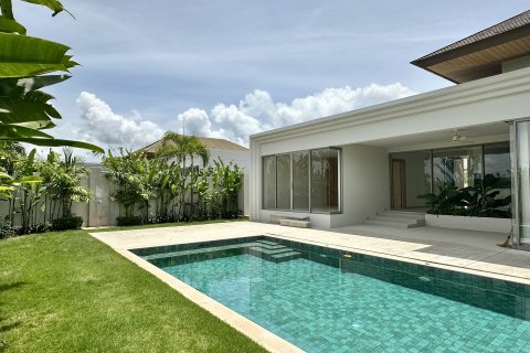 Chalet de 3 dormitorios en Bang Tao, Tailandia № 210007