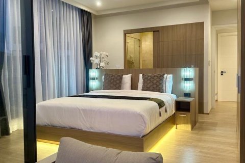 Chalet de 6 dormitorios en Layan Beach, Tailandia № 70773 - foto 7