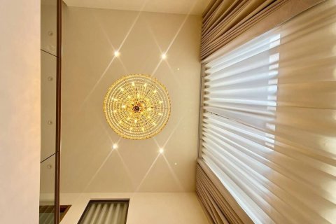 Casa de 4 dormitorios en Pattaya, Tailandia № 146367 - foto 13