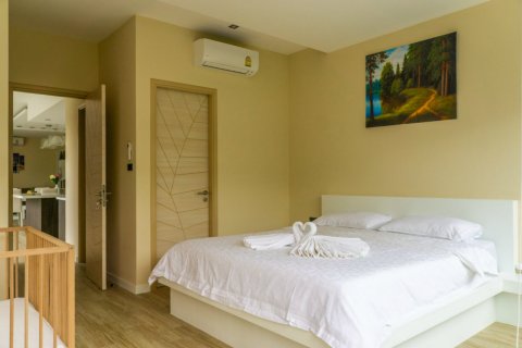 Villa on Nai Harn Beach, Thailand 3 bedrooms № 210223 - photo 6