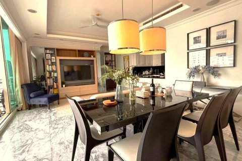 Condominio de 3 dormitorios en Watthana, Bangkok, Tailandia № 164800 - foto 2