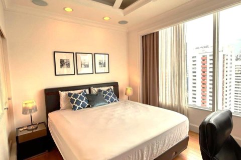 Condominio de 3 dormitorios en Watthana, Bangkok, Tailandia № 164800 - foto 3