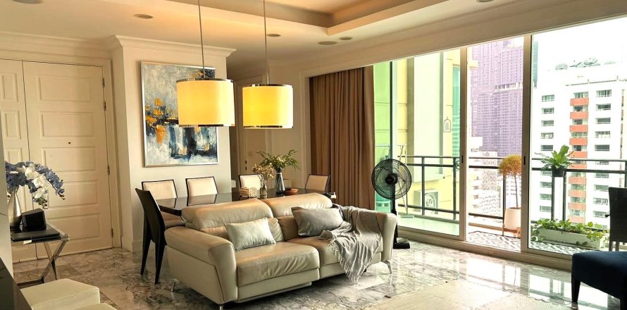 Condominio de 3 dormitorios en Watthana, Bangkok, Tailandia № 164800