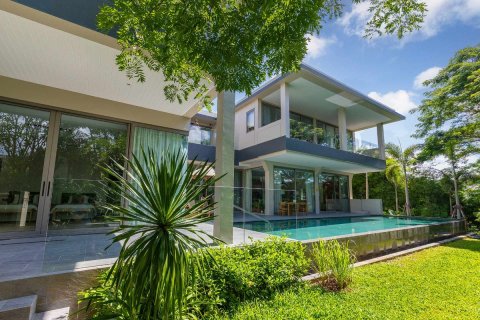 Chalet de 5 dormitorios en Layan Beach, Tailandia № 153819 - foto 2