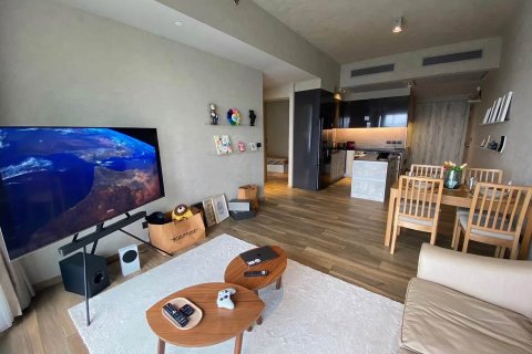 Condominio de 2 dormitorios en Watthana, Bangkok, Tailandia № 167039 - foto 2