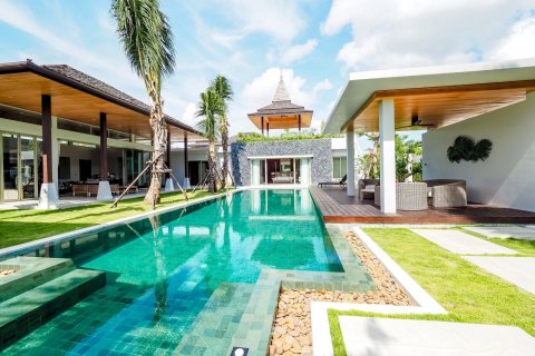 Chalet de 3 dormitorios en Layan Beach, Tailandia № 70391 - foto 5