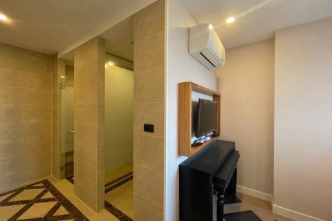 Immobilie in Pattaya, Thailand 73 m2 № 146322 - Foto 12
