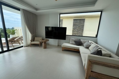 Chalet de 4 dormitorios en Naithon Beach, Tailandia № 153698 - foto 7