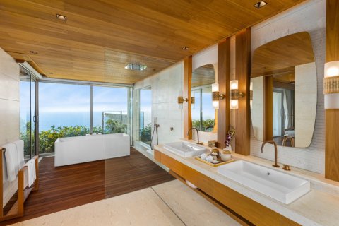 Chalet de 5 dormitorios en Kamala, Tailandia № 153781 - foto 17