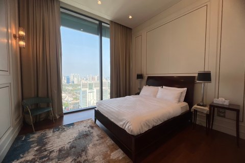 Condominio de 4 dormitorios en Pathum Wan, Bangkok, Tailandia № 167053 - foto 16