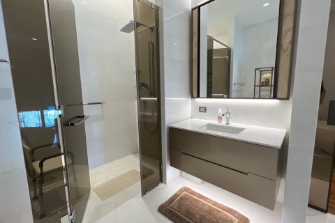 Condominio de 4 dormitorios en Pathum Wan, Bangkok, Tailandia № 167053 - foto 17