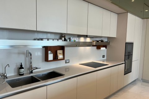 Condominio de 4 dormitorios en Pathum Wan, Bangkok, Tailandia № 167053 - foto 14