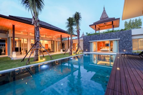 Chalet de 3 dormitorios en Layan Beach, Tailandia № 70391 - foto 20