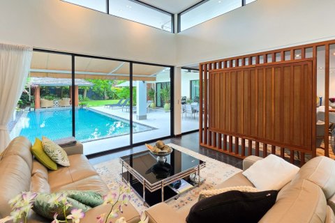 Chalet de 3 dormitorios en Phuket, Tailandia № 210222 - foto 26