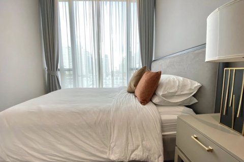 Condominio de 2 dormitorios en Watthana, Bangkok, Tailandia № 163803 - foto 4