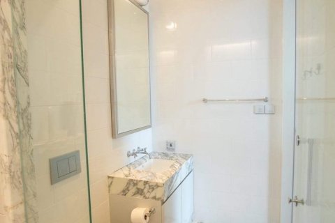 Condo in Bang Rak, Bangkok, Thailand, 3 bedrooms № 167999 - photo 12