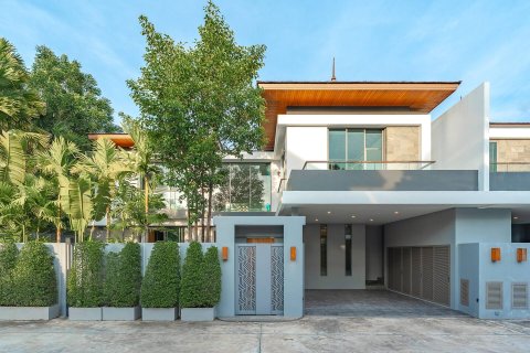 Chalet de 4 dormitorios en Bang Tao, Tailandia № 152468 - foto 12