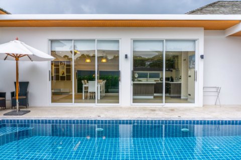 Villa on Nai Harn Beach, Thailand 3 bedrooms № 210223 - photo 18