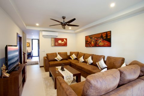 Reihenhaus auf Nai Harn Beach, Thailand 4 Schlafzimmer № 71526 - Foto 2
