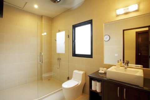Chalet de 3 dormitorios en Nai Harn Beach, Tailandia № 71525 - foto 20