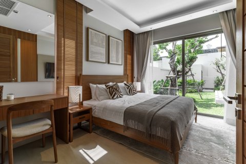 Chalet de 4 dormitorios en Bang Tao, Tailandia № 153820 - foto 6