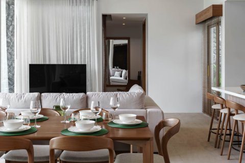 Chalet de 4 dormitorios en Bang Tao, Tailandia № 153820 - foto 8