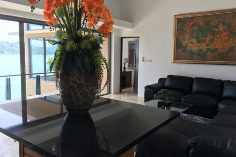 Villa in Phuket, Thailand 3 Schlafzimmer № 67936 - Foto 13