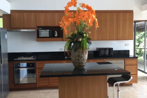 Villa in Phuket, Thailand 3 Schlafzimmer № 67936 - Foto 12