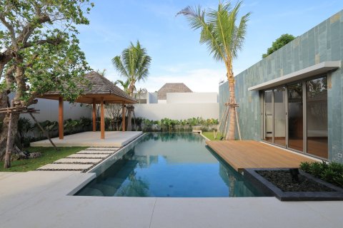 Villa in Bang Tao, Thailand 4 bedrooms № 152469