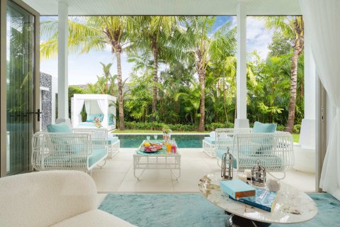 Chalet de 5 dormitorios en Bang Tao, Tailandia № 210016 - foto 19