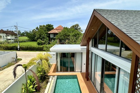 Chalet de 3 dormitorios en Bang Tao, Tailandia № 210009 - foto 22