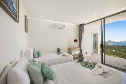 Villa on Chaweng Beach, Ko Samui, Thailand 3 bedrooms № 161524 - photo 14
