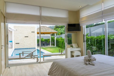 Villa on Nai Harn Beach, Thailand 3 bedrooms № 210223 - photo 12