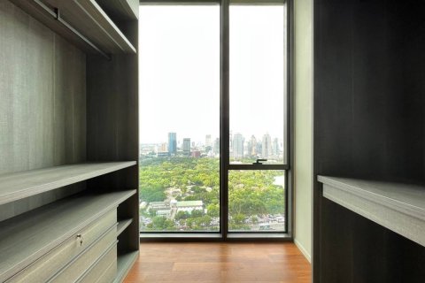 Condominio de 4 dormitorios en Pathum Wan, Bangkok, Tailandia № 167056 - foto 8